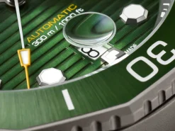 Watches For Men<TAG Heuer Aquaracer Professional 300 Date